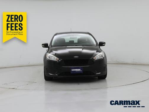 Black 2016 Ford Focus SE