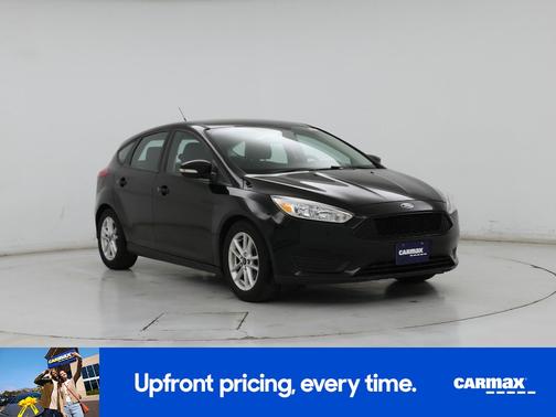 Black 2016 Ford Focus SE