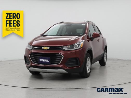 Red 2022 Chevrolet Trax LT