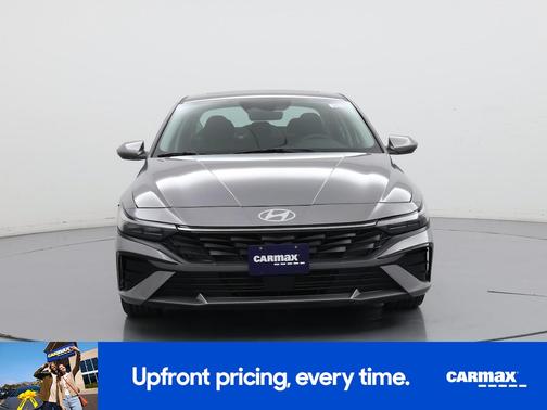 Silver 2025 Hyundai ELANTRA SEL Convenience