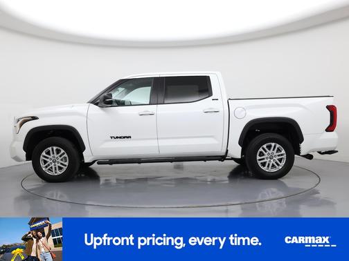 White 2024 Toyota Tundra SR5
