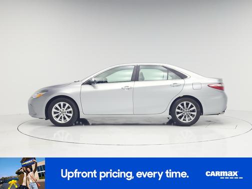 Silver 2015 Toyota Camry XLE