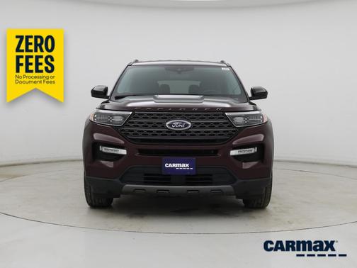 Burgundy 2022 Ford Explorer XLT