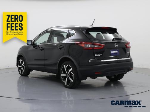 Black 2022 Nissan Rogue Sport SL