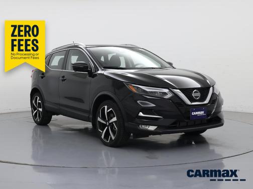 Black 2022 Nissan Rogue Sport SL
