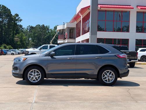 Carbonized Gray Metallic 2023 Ford Edge SEL