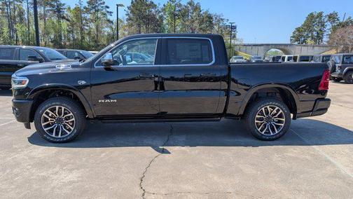 Diamond Black Crystal Pearlcoat 2026 RAM 1500 Longhorn