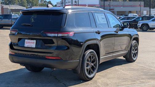 2025 Jeep Grand Cherokee L Altitude