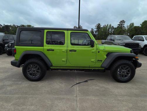 Mojito Clearcoat 2026 Jeep Wrangler Sport