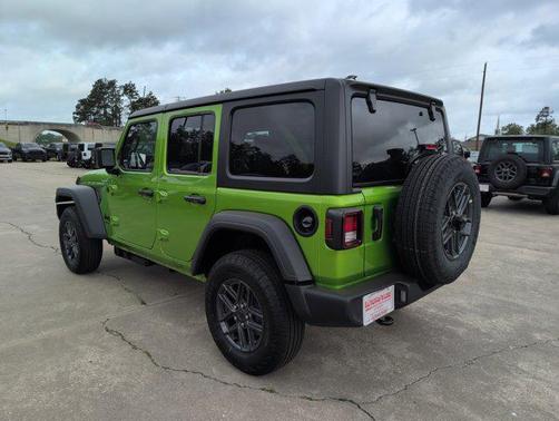 Mojito Clearcoat 2026 Jeep Wrangler Sport
