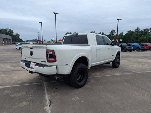2022 RAM 3500 Limited Mega Cab 4x4 6'4' Box