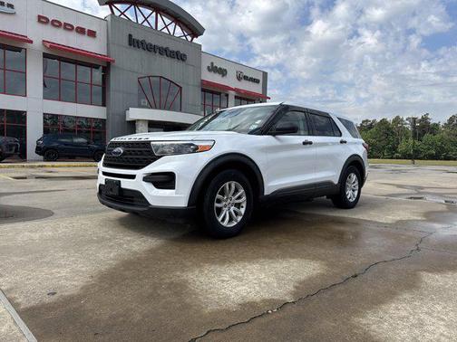 Oxford White 2021 Ford Explorer Base