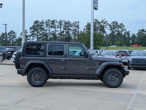 Granite Crystal Metallic Clearcoat 2026 Jeep Wrangler Sport