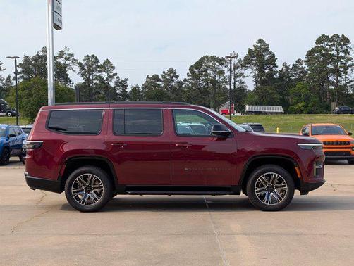 PRV Velvet Red Pearl Coat 2026 Jeep Grand Wagoneer 4x2