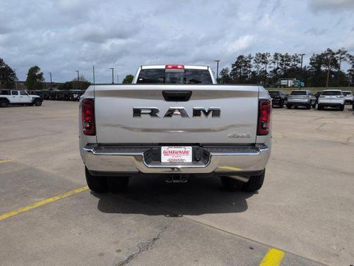 Silver Zynith 2026 RAM 3500 Tradesman Crew Cab 4x4 8' Box
