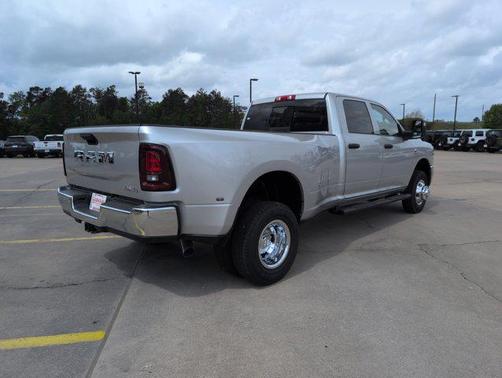 Silver Zynith 2026 RAM 3500 Tradesman Crew Cab 4x4 8' Box