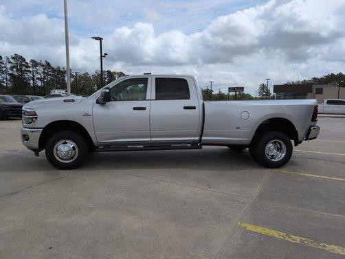Silver Zynith 2026 RAM 3500 Tradesman Crew Cab 4x4 8' Box