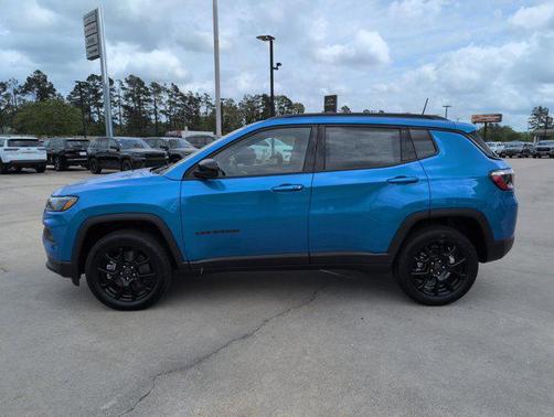 PBJ Hydro Blue Pearl Coat 2026 Jeep Compass Latitude