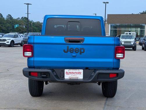 Hydro Blue Pearlcoat 2026 Jeep Gladiator Sport S