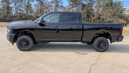 2026 RAM 2500 Tradesman Crew Cab 4x4 6'4' Box