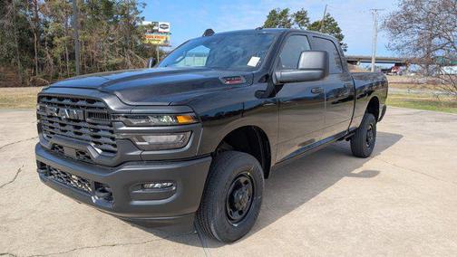 Diamond Black Crystal Pearlcoat 2026 RAM 2500 Tradesman Crew Cab 4x4 6'4' Box