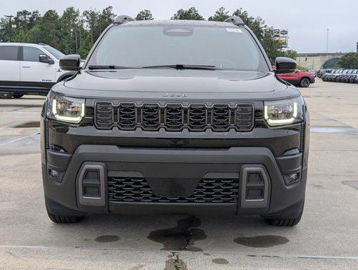 Sting-Gray Clearcoat 2026 Jeep Cherokee Laredo 4x4