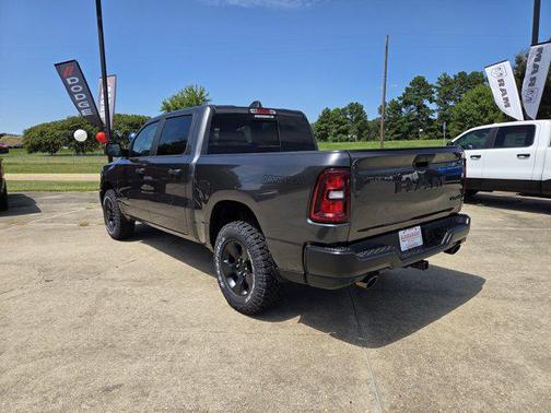 2026 RAM 1500 Warlock Crew Cab 4x4 5'7' Box