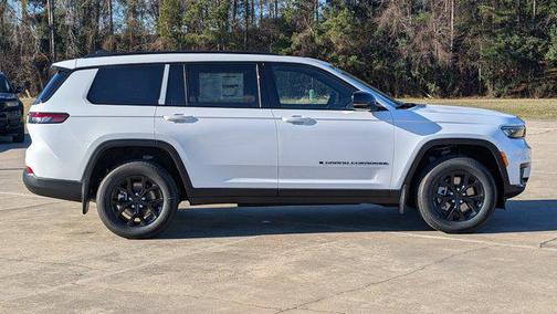 2025 Jeep Grand Cherokee L Altitude