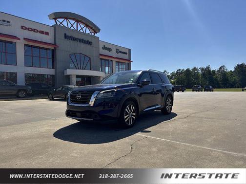 2024 Nissan Pathfinder Platinum FWD