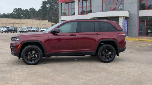 2025 Jeep Grand Cherokee Altitude