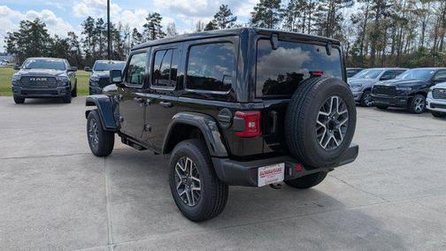 2026 Jeep Wrangler 4-Door Sahara 4x4