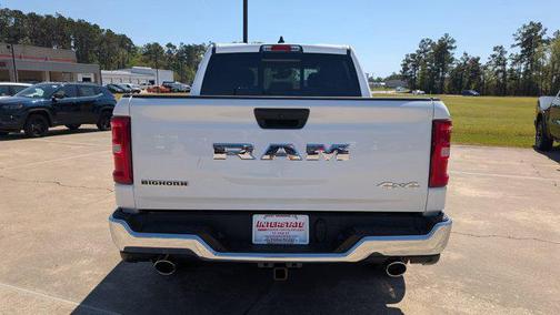 Bright White Clearcoat 2026 RAM 1500 Big Horn/Lone Star