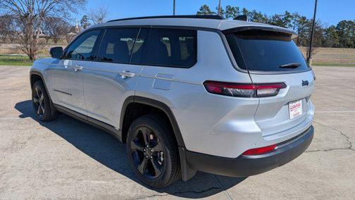 silver zynith 2026 Jeep Grand Cherokee L Limited