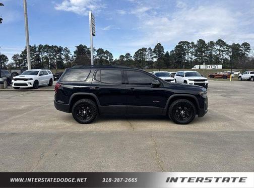 2022 GMC Acadia AWD AT4