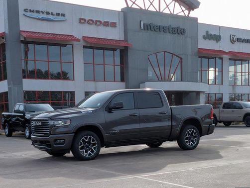 Granite Crystal Metallic Clearcoat 2025 RAM 1500 Laramie
