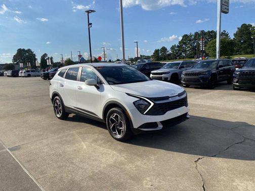 2023 Kia Sportage LX