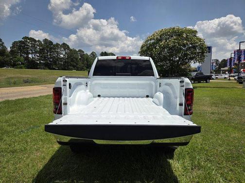 2025 RAM 2500 Tradesman Crew Cab 4x4 6'4' Box