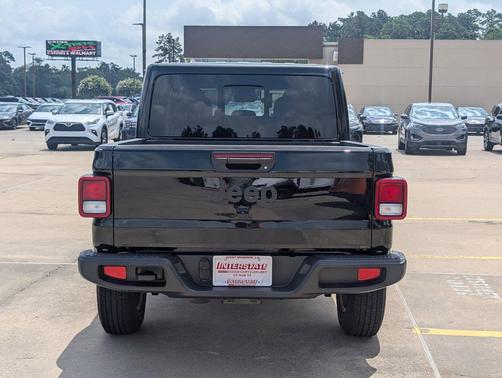 Black Clearcoat 2026 Jeep Gladiator Sport S