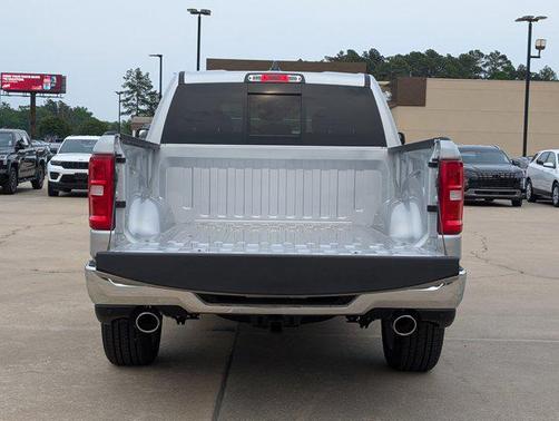 Silver Zynith 2026 RAM 1500 Big Horn/Lone Star