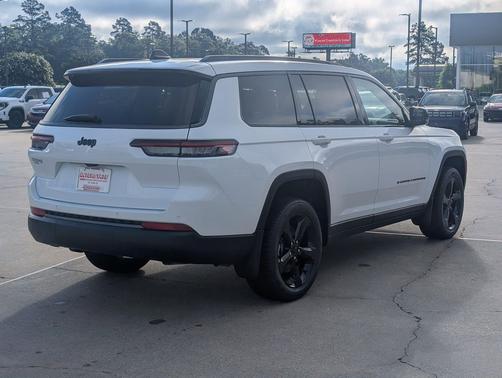 Bright White Clearcoat 2026 Jeep Grand Cherokee L Limited