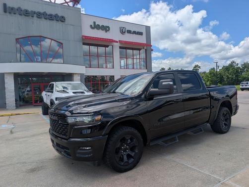 Diamond Black Crystal Pearlcoat 2025 RAM 1500 Big Horn/Lone Star
