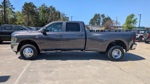 Granite Crystal Metallic Clearcoat 2026 RAM 3500 Tradesman Crew Cab 4x4 8' Box