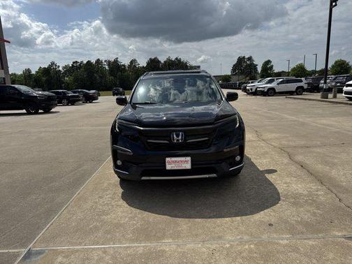 2020 Honda Pilot Touring 8-Passenger