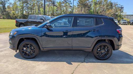 Fathom Blue Pearl Coat 2026 Jeep Compass Latitude