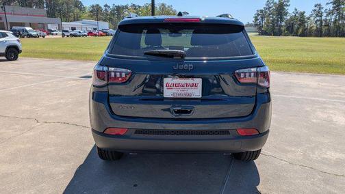 Fathom Blue Pearl Coat 2026 Jeep Compass Latitude