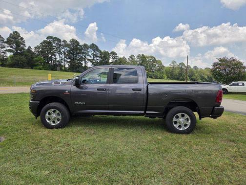 2025 RAM 2500 Big Horn Crew Cab 4x4 6'4' Box