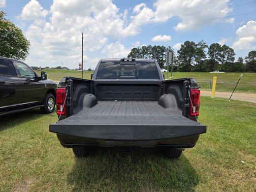 2025 RAM 2500 Big Horn Crew Cab 4x4 6'4' Box
