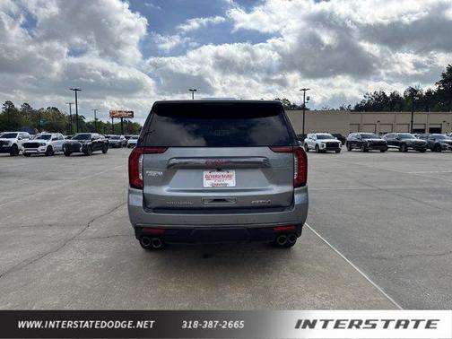 2024 GMC Yukon XL 4WD AT4