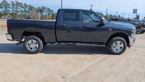 2026 RAM 2500 Tradesman Crew Cab 4x4 6'4' Box