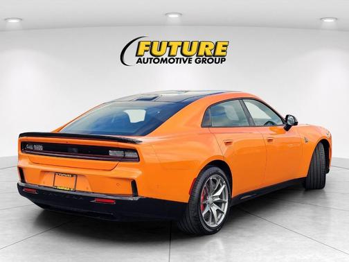 2026 Dodge Charger Daytona Scat Pack